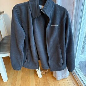 Columbia Black Fleece Jacket